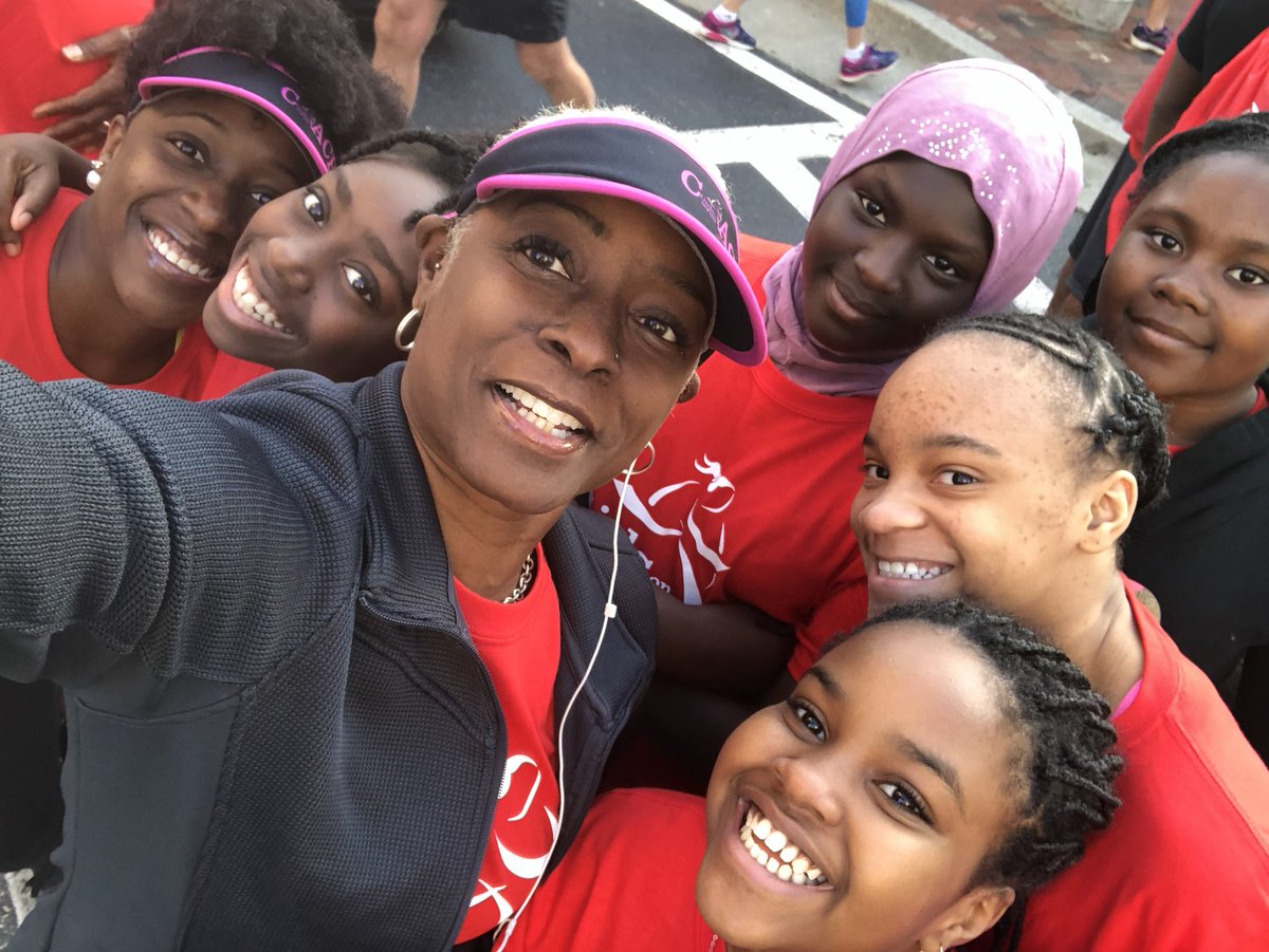 AAGreatness's tweet photo. About this morning...5:30 this morning!, Supported my fifth graders in the Girls on the Run 5k! I watched them train hard and was so proud of them this am! #gotr #teacherlife🍎 #aagreatness #allaboutgreatness  @BethuneES @ Atlantic Station https://t.co/au61FWsp4p