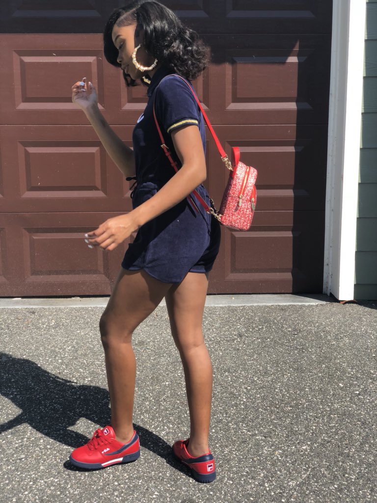 xannc_'s tweet image. #gradbash