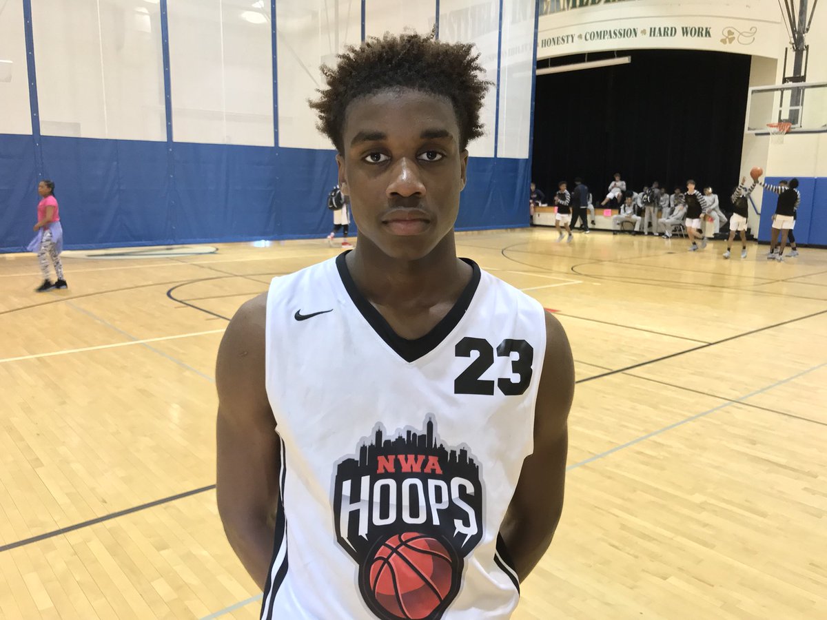 2022 G JJ Louden is a very nice prospect to track for NWA Hoops (IN). A strong and athletic 6’3” guard with good instincts and scoring skills. #E14