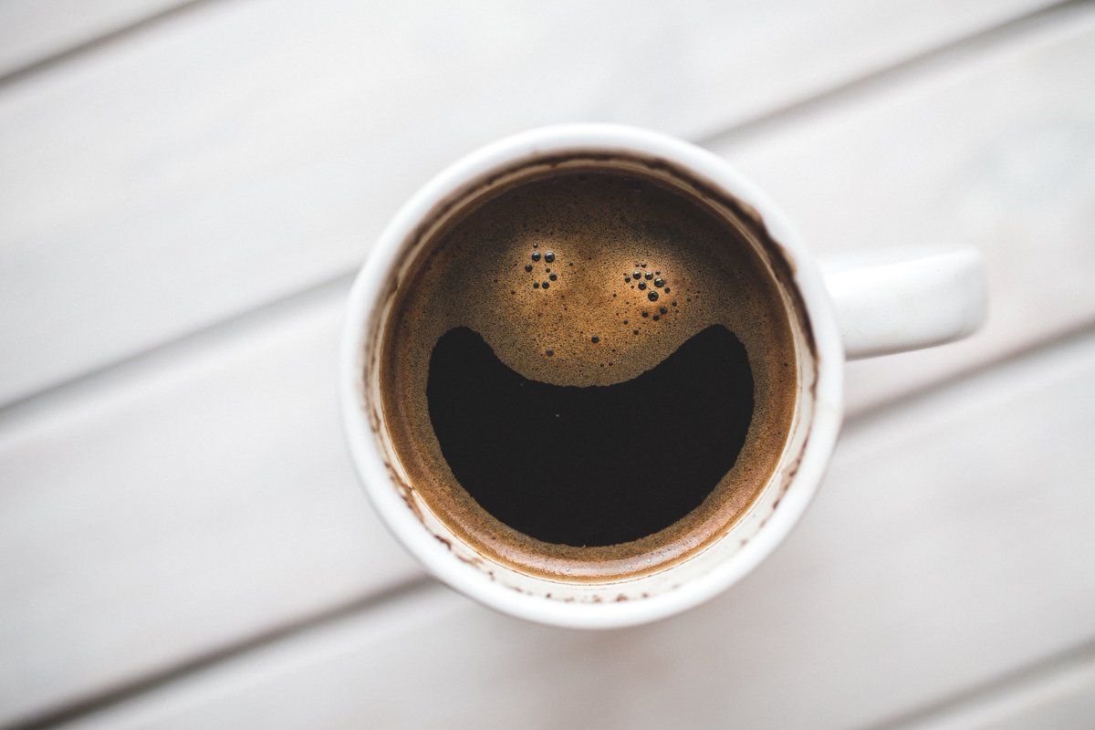 ZakeMedia's tweet photo. Have a cup of coffee and a good day everyone!

#ThursdayThoughts #coffee #goodday #business #design #graphicdesign #logodesign #illustration #brandidentity #printdesign #littledesignbox https://t.co/5VoCBl6wZ1