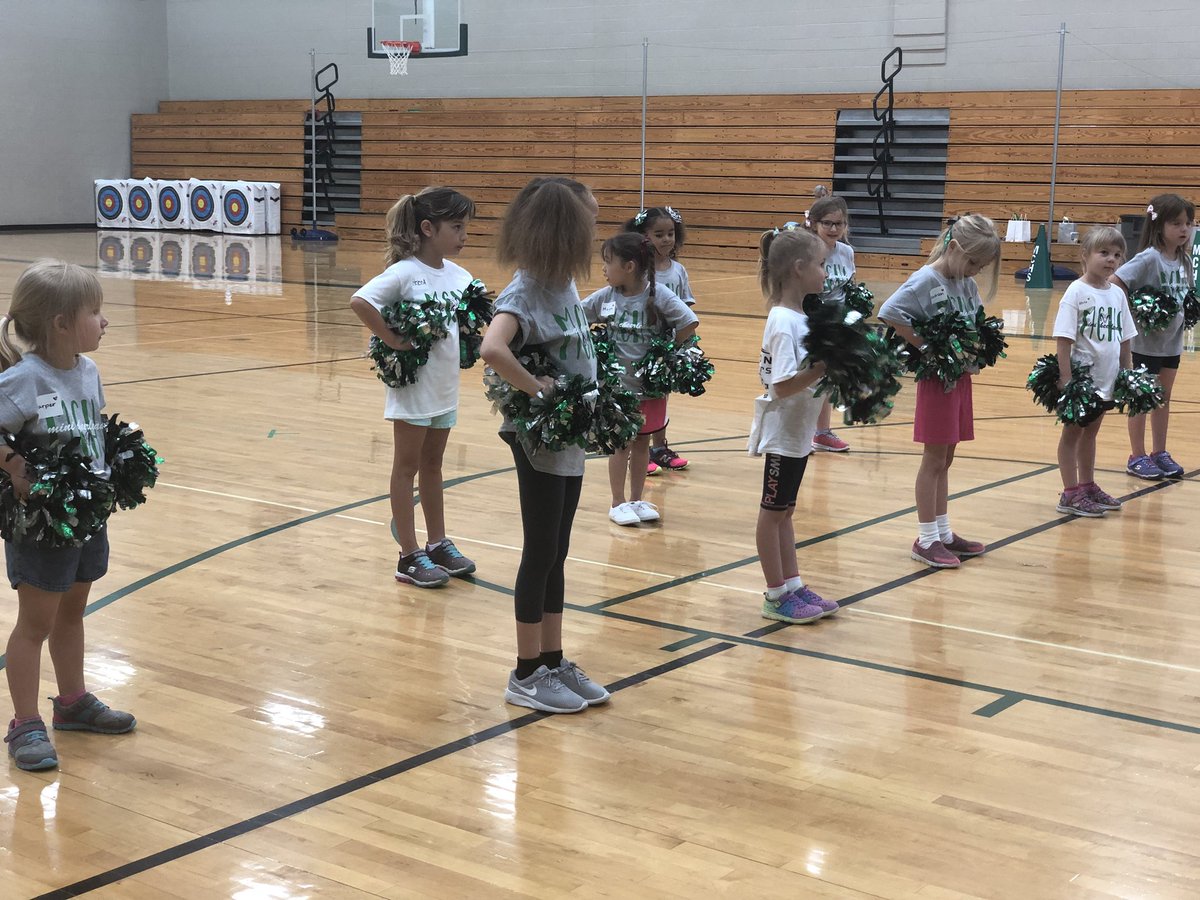 MCHSRamPride's tweet image. What a BUSY,BUSY, BUSY day for our cheerleaders. Started our day with our Spring Mini Cheer Camp and ended it with a stunt clinic. #dothat #maydeforthis #mchscheer #katyisd @katyisd @R_EdwardsMCHS
