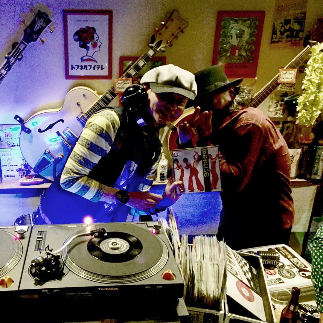 green_edge's tweet photo. 昨日はゴーワンでDJでした♪久々にいいプレー出来てお客さんにも恵まれてノっテくれたり絡んでくれて最高に楽しかったね♪久々に会えた人もいていい日でした♪
ライブは全バンドアンコール有りでかっこ良かったし楽しかったね♪
#MAGICISLAND
#サロメの唇(東京)
#ギフビリーバップス
#VelvetGo!Go! https://t.co/XYxJRzY0z6