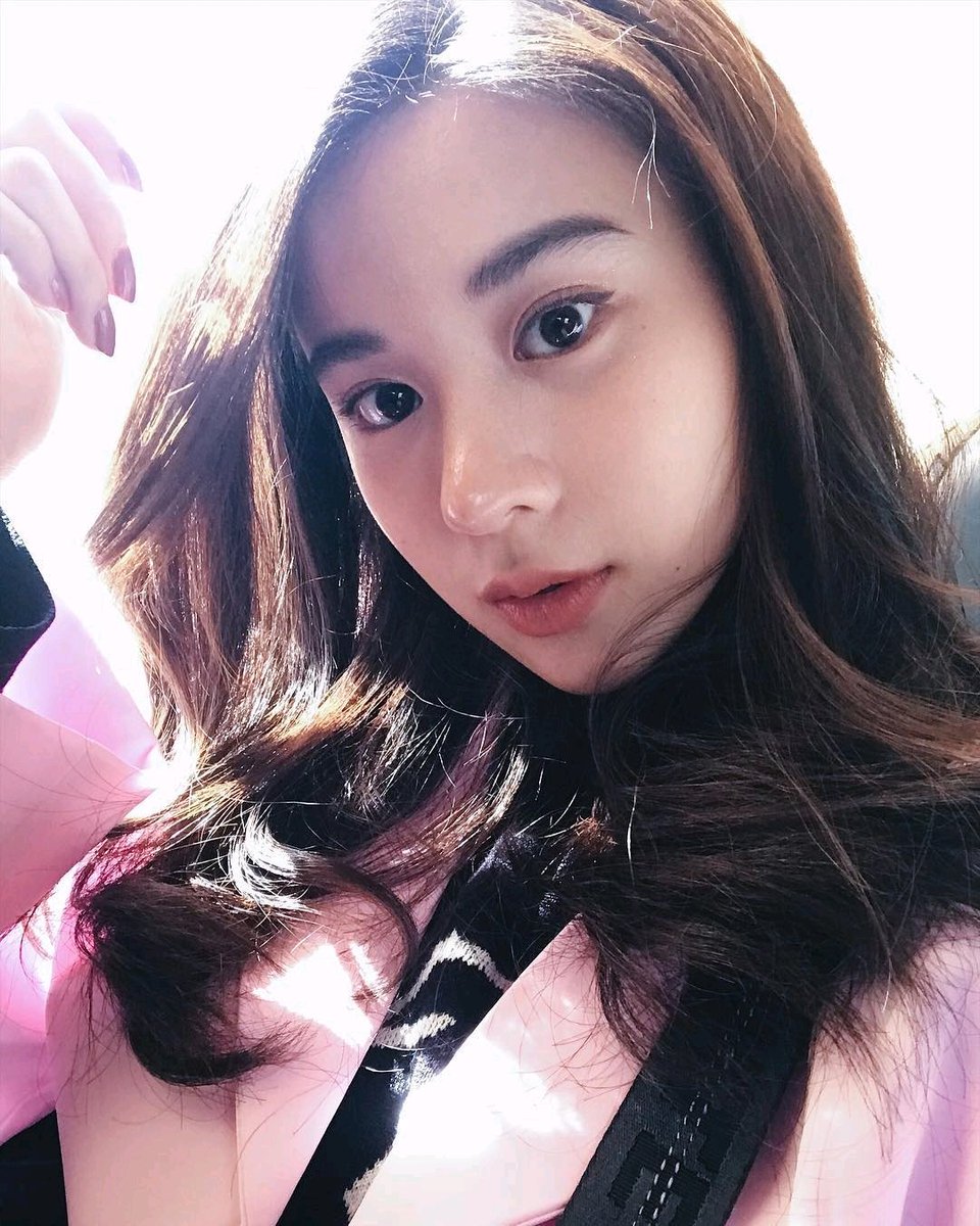 sawyu_18's tweet photo. Happy Birthday to Kao Supassra!! May all the holy things protect you and lots of happiness to you! 🎂❤
เก้า สุภัสสรา 💫❤ https://t.co/NDafkZ13Ov