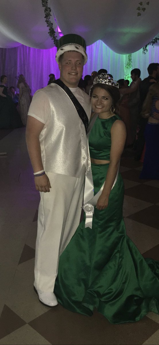 LaRueCountyProm's tweet photo. Congratulations to Breea Kirkpatrick and Chase Puyear - LCHS 2018 Prom King &amp; Queen! 👑  #laruecoprom2018 https://t.co/J3nniKg6xv
