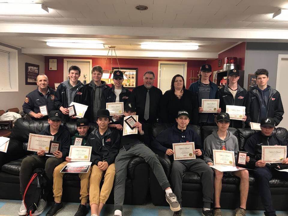 All players were given certificates and shirts for being the @NSMMAAAHL regular season champions as well. #TakeFlight