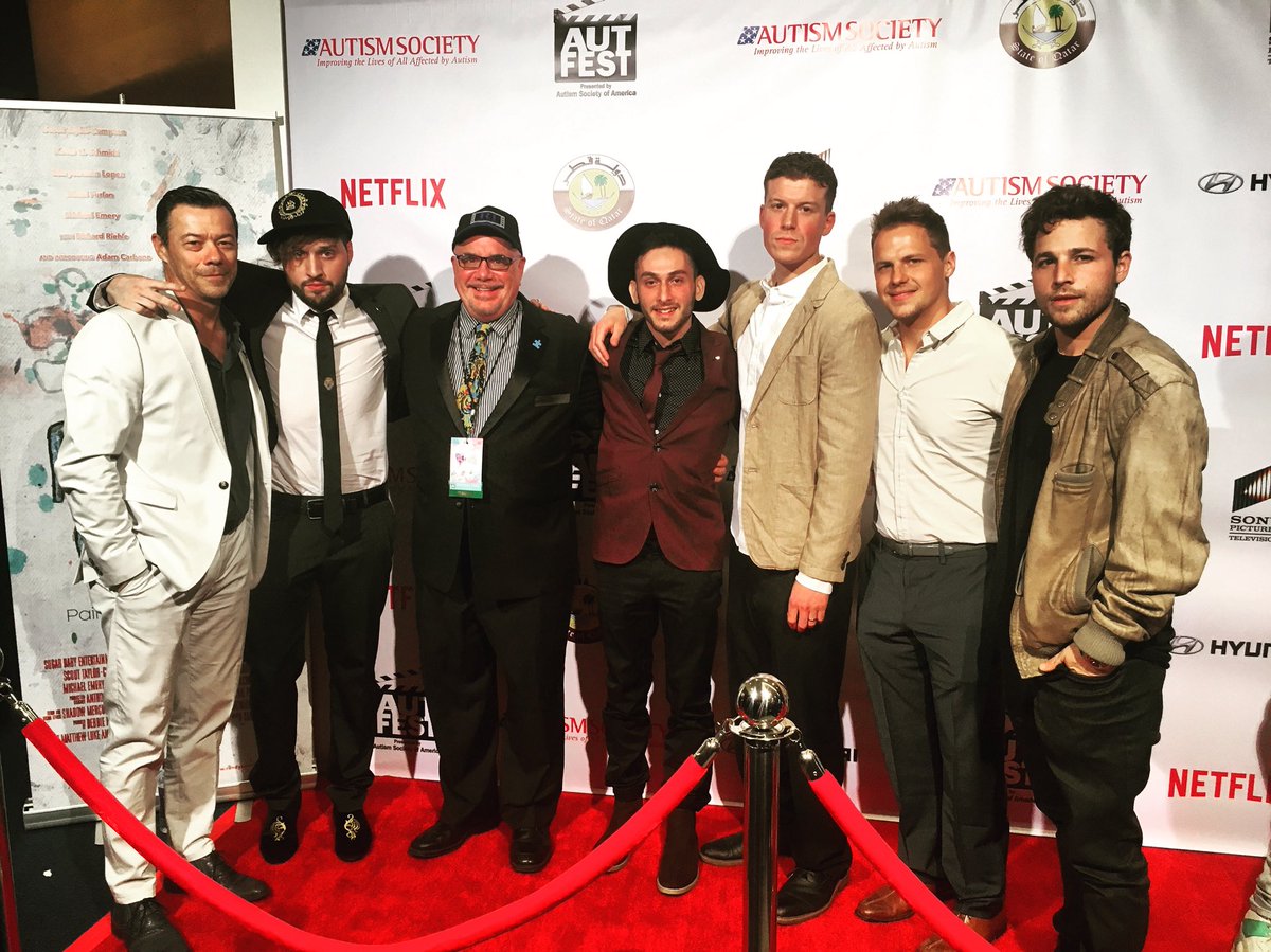 🖌 Here we have Massi Furlan, Adam Carbone, Sean Michael Beyer, Michael G. Nathan, Michael Emery, Kevin Schmidt and Sean Pyform from #RandysCanvas! We are so happy that they could join us tonight for a special screening at #AutFest! Keep tagging us in your pictures so we can see!