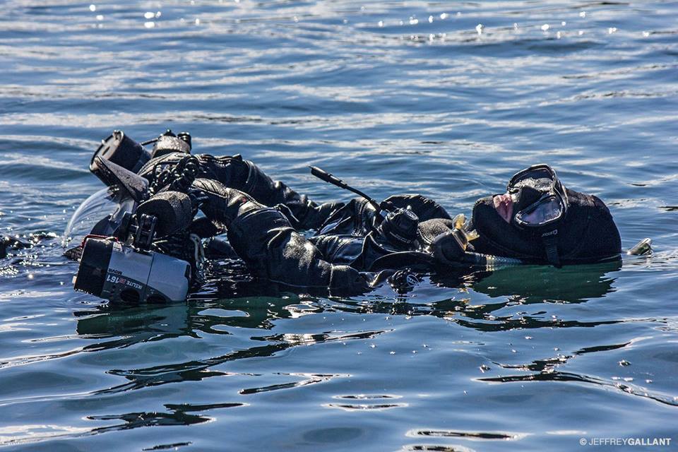 Sedna's underwater photographer @joannwilkins chilling out with her underwater #AquaticaDigital camera housing during the #SednaEpic's July-August 2016 dive & snorkel expedition to Frobisher Bay #Nunavut #SeaWoman #SANTIdiving @arctickingdom Photo credit Jeffrey Gallant @GEERG
