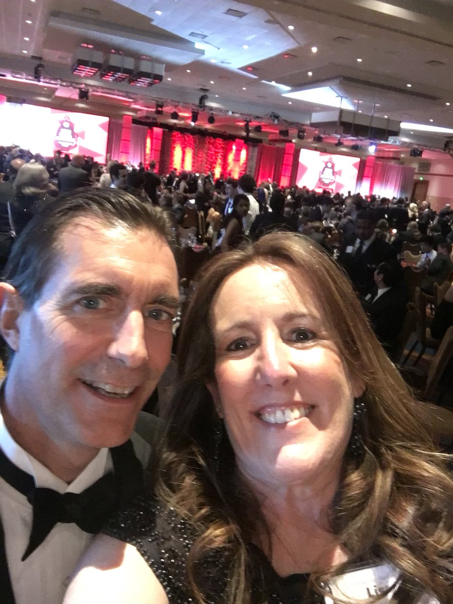 Lisa Laughner tweet media