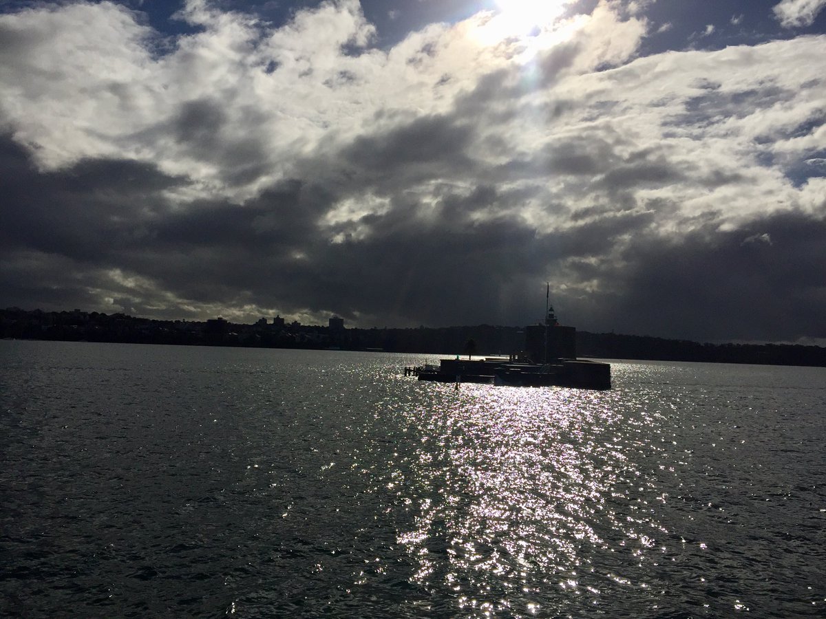 SarahWardAU's tweet photo. It’s a moody Sunday morning on #SydneyHarbour but the sun is shining on #FortDenison ! #DefenceHeritage #archaeologylife #Sydney https://t.co/dOkodskUsC