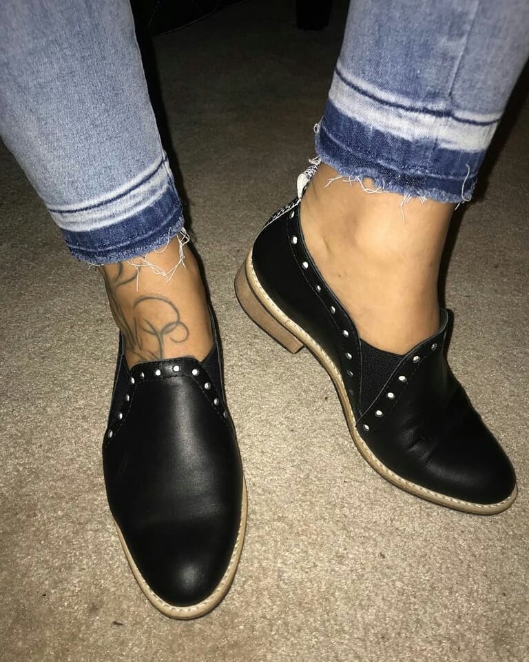 borges_erika's tweet photo. Valen terminando su super #Look con estos #zapatos super cómodos y divinossssss... Gracias por compartir tus fotos bella!!! Toda la onda!!!🤗😍
#UnGuanteParaTusPies #Pedilos #VersiónSuela #shoes #yoamoloszapatos❤️❤️❤️ #dioslascriauy #Dioslascria #AgendaTuVisita https://t.co/4kKEF5F8hb