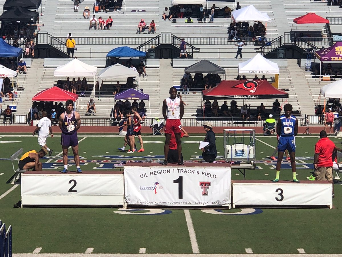 techyouverymuch's tweet image. Regional Champion 300 hurdles #proudmomma #techbound #raisingchampions