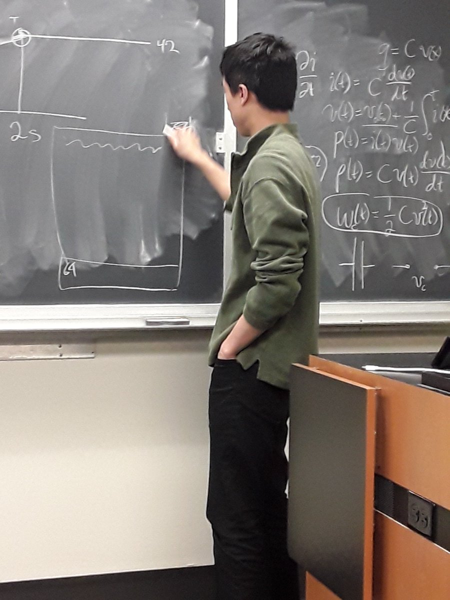 SpaceICE_'s tweet photo. Yingda schooling us on #FRAM #CubeSat #spaceice https://t.co/fklUvnJd71