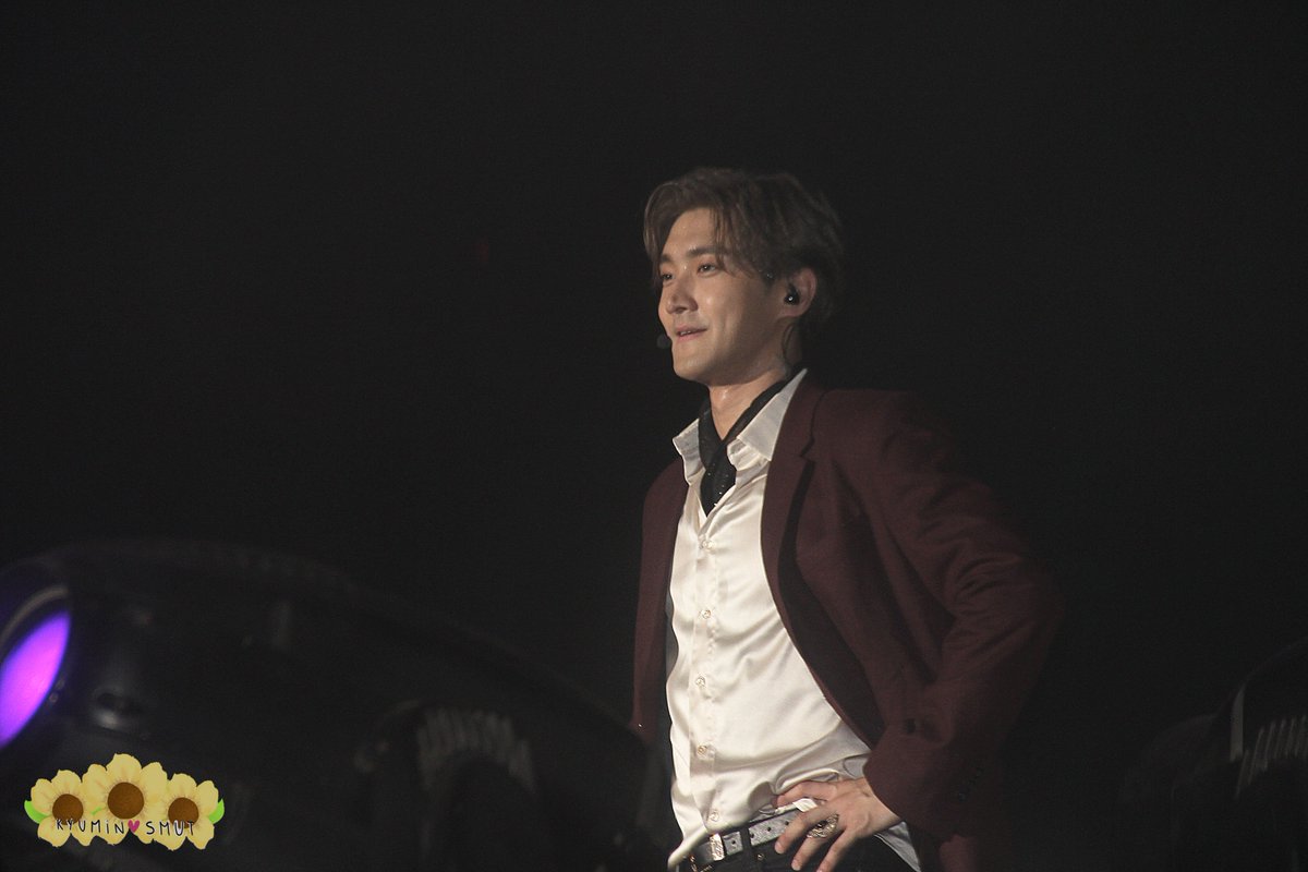 KyuMinSmut's tweet photo. #Siwon #ChoiSiwon #SuperJunior #SUPERSHOW7INPERU #love https://t.co/jUqQzNFSrt