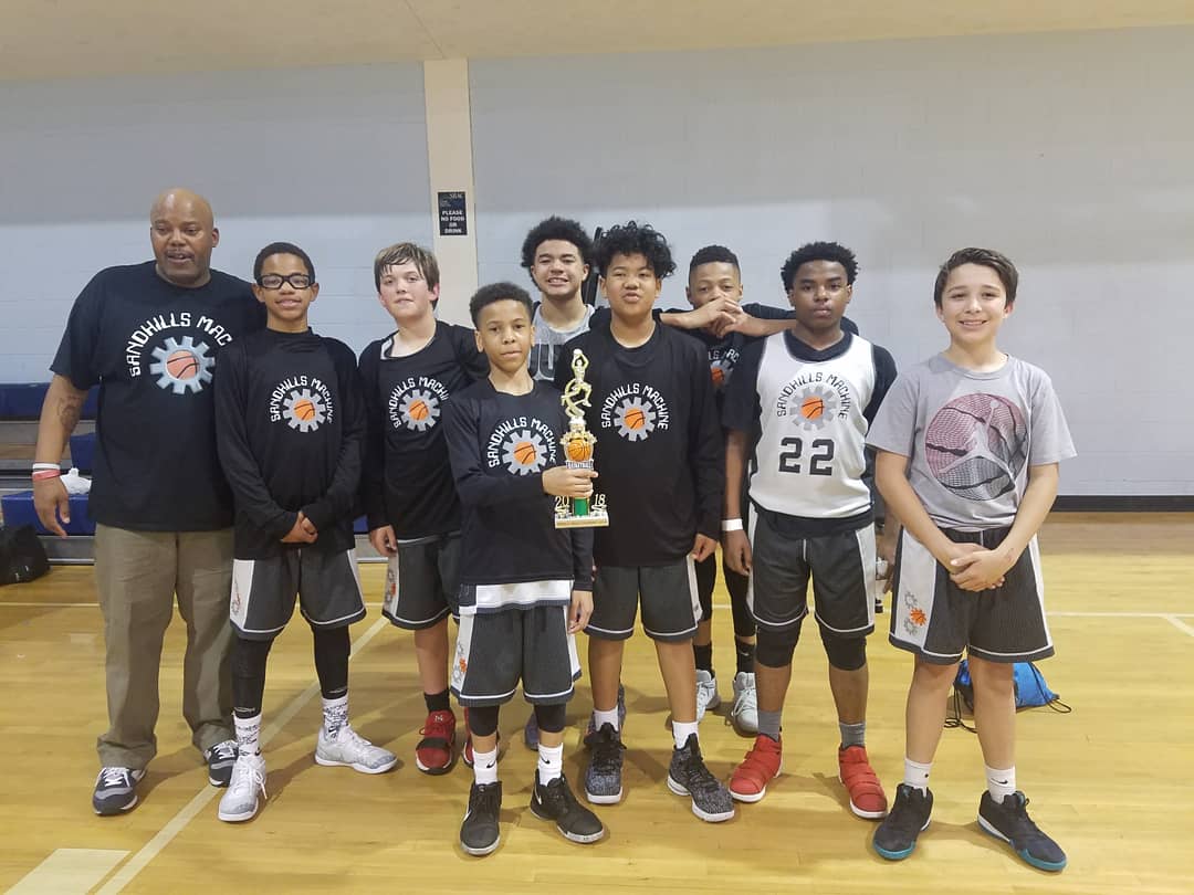 SHMbBall's tweet photo. #Champions
That just happen!
Like the host stated, "Y'all a Class Act!" #SHM2024 #SandhillsMachine #TheMACHINE #DoWORK #BringEmOut be on the look out for #TripleThreat & #CEBA both have bigs and solid guard play. #MooreCountyNC #HokeCountyNC https://t.co/ahzem0tk0p