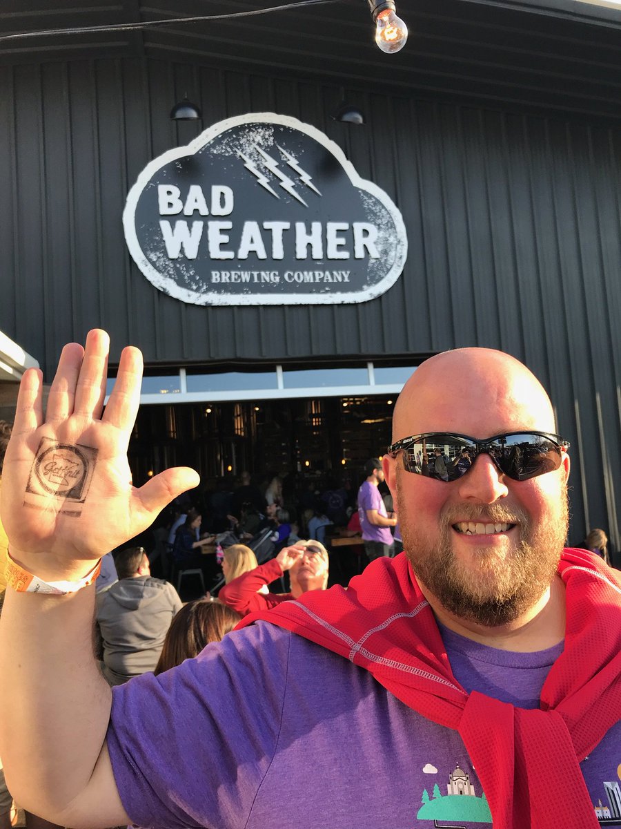 hoffmann79's tweet image. One last @GetKnitEvents post for #BrewsandBuses Thank you for the great day!