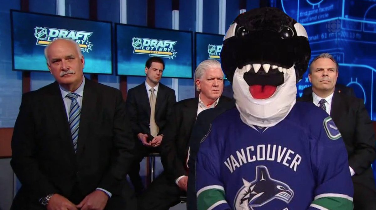 CanucksArmy's tweet image. RT to Send @CanucksFIN to next year’s #NHLDraftLottery! #Canucks