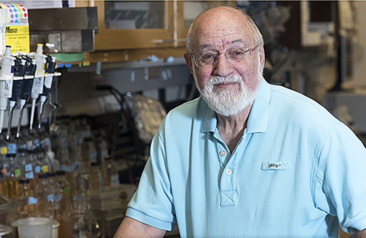 theNASciences's tweet photo. Congratulations John Cronan of @Illinois_Alma, newly inducted #NASmember! #NAS155 #MicrobialBiology https://t.co/GHf1l2JG6B