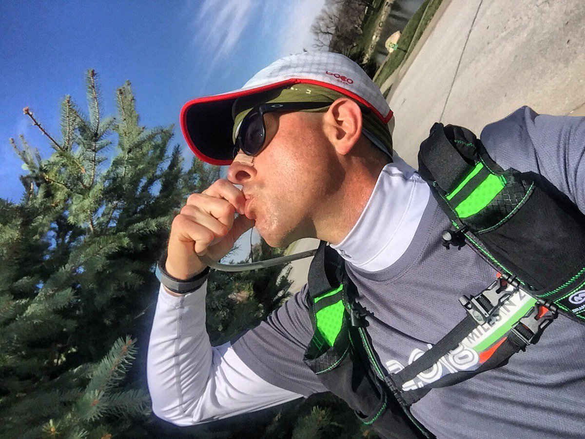 jeremypmurphy's tweet photo. Hot off the press: Orange Mud Gear Vest Review by @jeremypmurphy: https://t.co/3M8wDizyH4 #bibchat #OrangeMudBR #bibravepro Use code "BRGV15" for 15% off Gear Vest. Try it you'll love it! @BibRave @OrangeMud https://t.co/vU9mkoIF7f