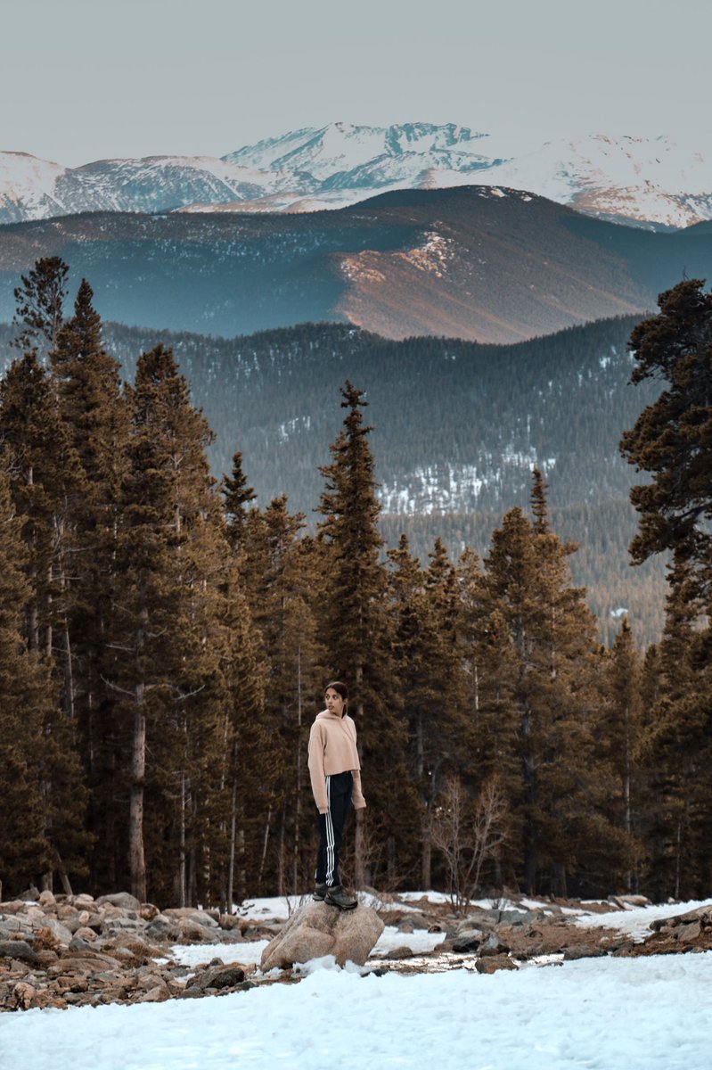 maka_studios's tweet photo. A few photos from our hike the other day. Exploring this country never gets old. #vanlife https://t.co/aeYHqcGD6w