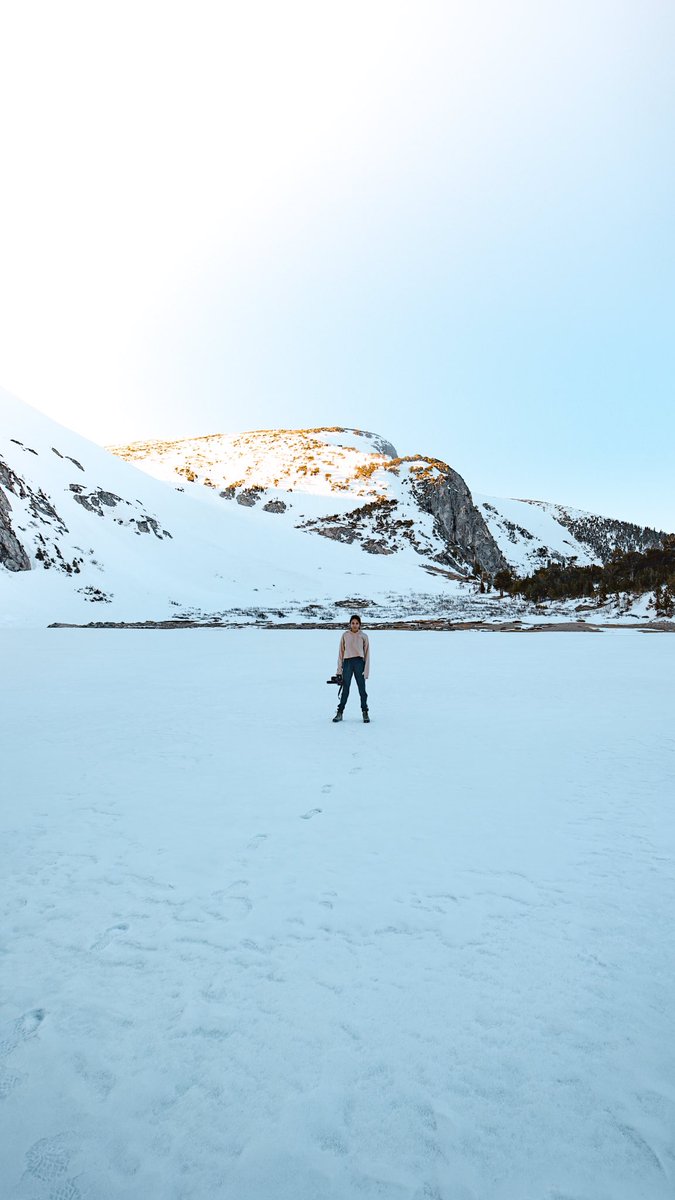 maka_studios's tweet photo. A few photos from our hike the other day. Exploring this country never gets old. #vanlife https://t.co/aeYHqcGD6w