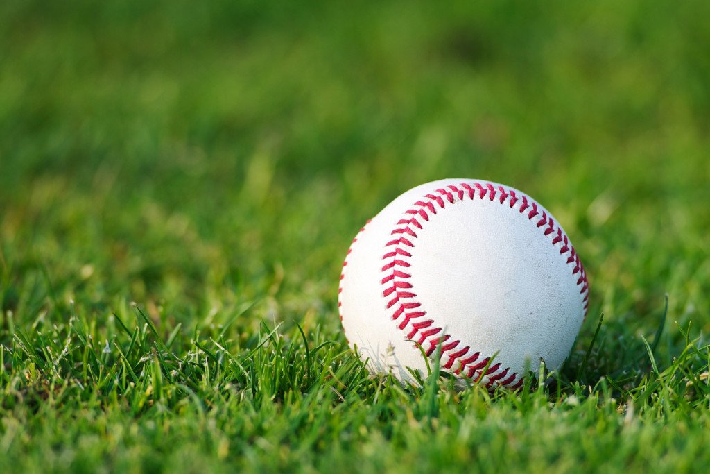 South Torrance baseball advances to final of Redondo Tournament with win over Hart dlvr.it/QR7VLf