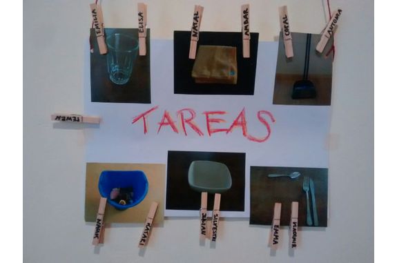 tiaskote's tweet photo. Así es! Desde pequeños aprendiendo a convivir y determinar responsabilidades
Proyecto TREMEN #Rari @RegMaule @goberdelinares  @Mineduc 
Difunde #MIA0122

https://t.co/NNyR0IaOPh https://t.co/O2f7W0Bouc