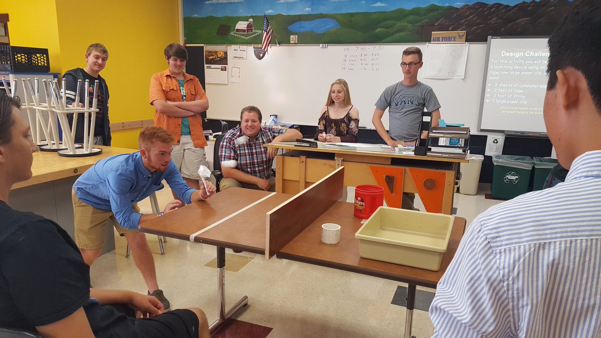 danmoyer38's tweet photo. #UPXlab was dealt a major blow, we had a fire in the hydroponics area that caused significant damage.We're thankful for our local 1st responders that limited damage by their quick response.the next few days we will be angry &amp; upset but we will come back stronger together! #♥️ https://t.co/sWFgO1gcmQ