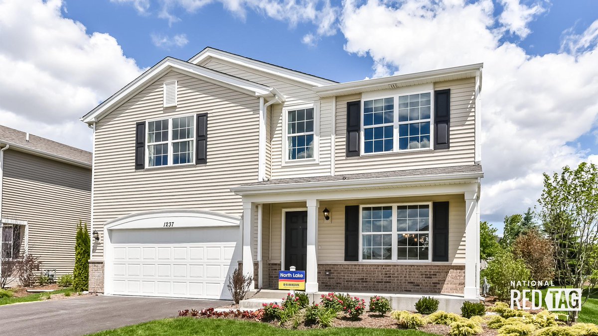 DRHorton's tweet photo. The perfect #community for your #family is right around the corner! Find yours during #DRHRedTagEvent. https://t.co/Aj7eMiwVA8 https://t.co/67E2GBjEsg