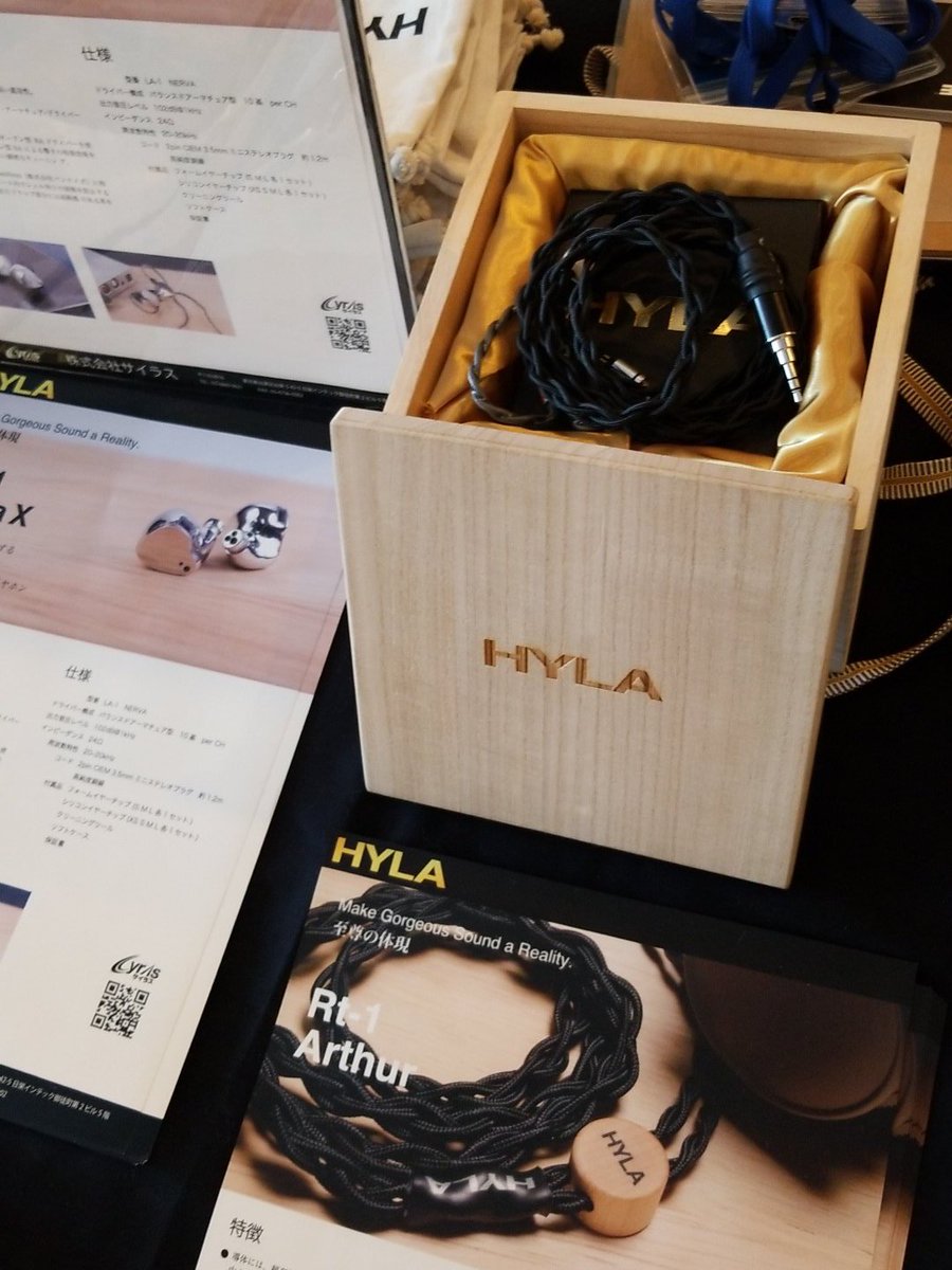 HYLA_Audio's tweet photo. Rt-1(Arthur)
ヘッドフォン祭にて展示中です。
CIEM 2pinとMMCXの試聴機ご用意しております。 https://t.co/Ermcfv3WPm