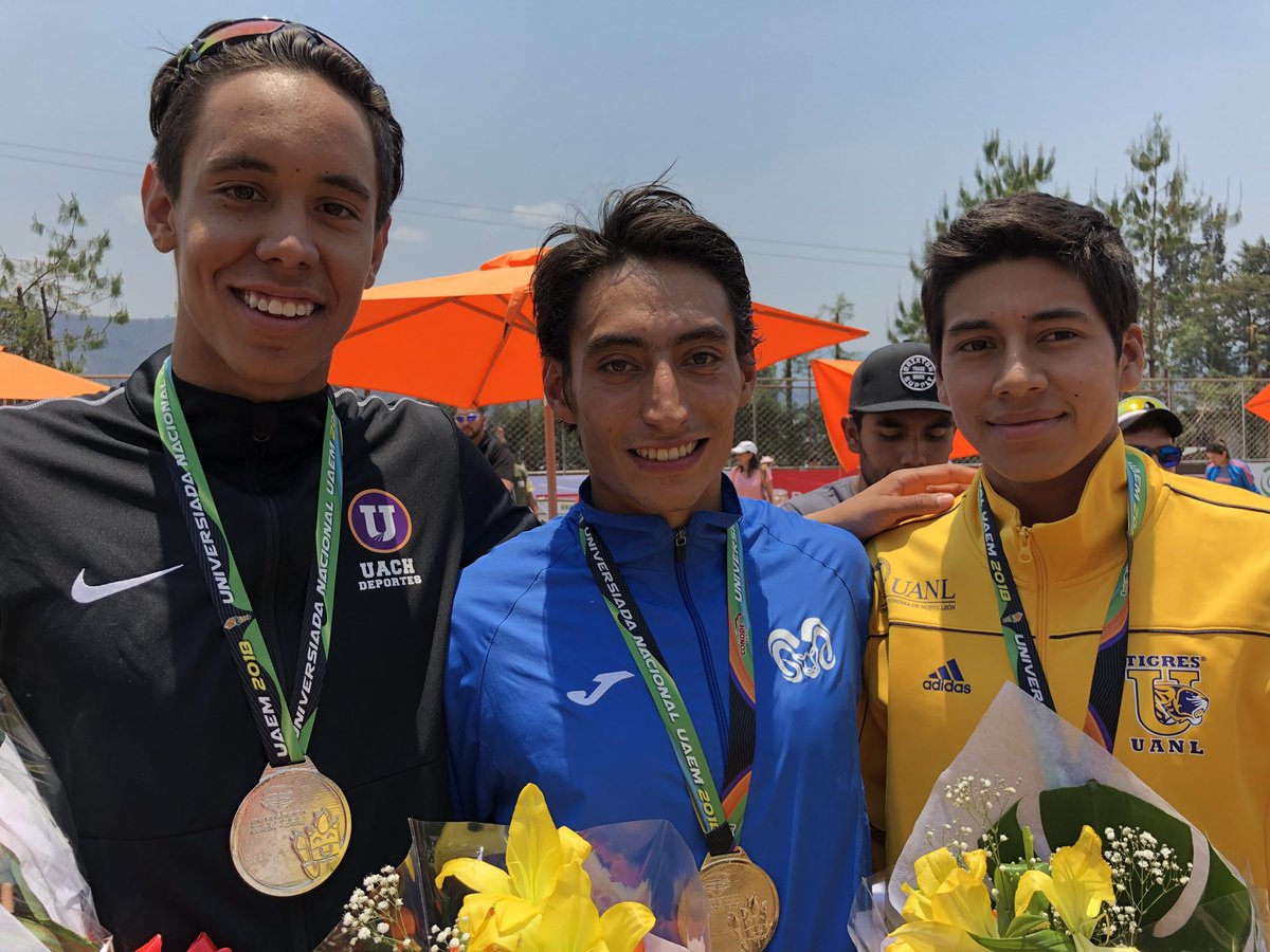FedMexTriatlon's tweet photo. Espectacular cierre en la Universiada y Triatlón Valle de Bravo  2018 https://t.co/BzFpWDUTwW https://t.co/UEvunXmtKg
