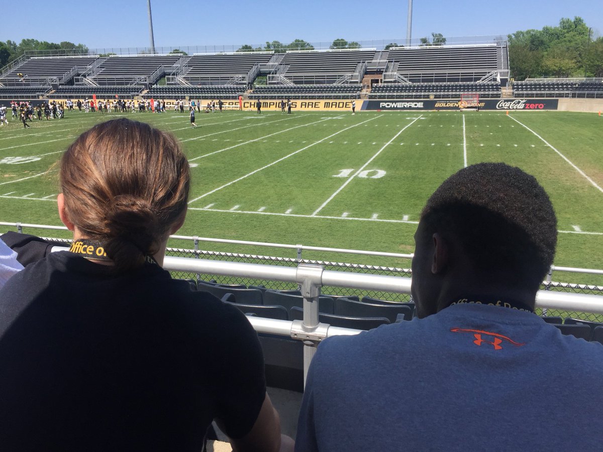 TrevStandridge's tweet photo. Great time today at #UAPB Spring football game!  🏈Thank you to the coaching staff for the hospitality! #goldenlions 
@ArElite100 @LeotisHarris2 @EarlGill10 https://t.co/IDt0QLj20b