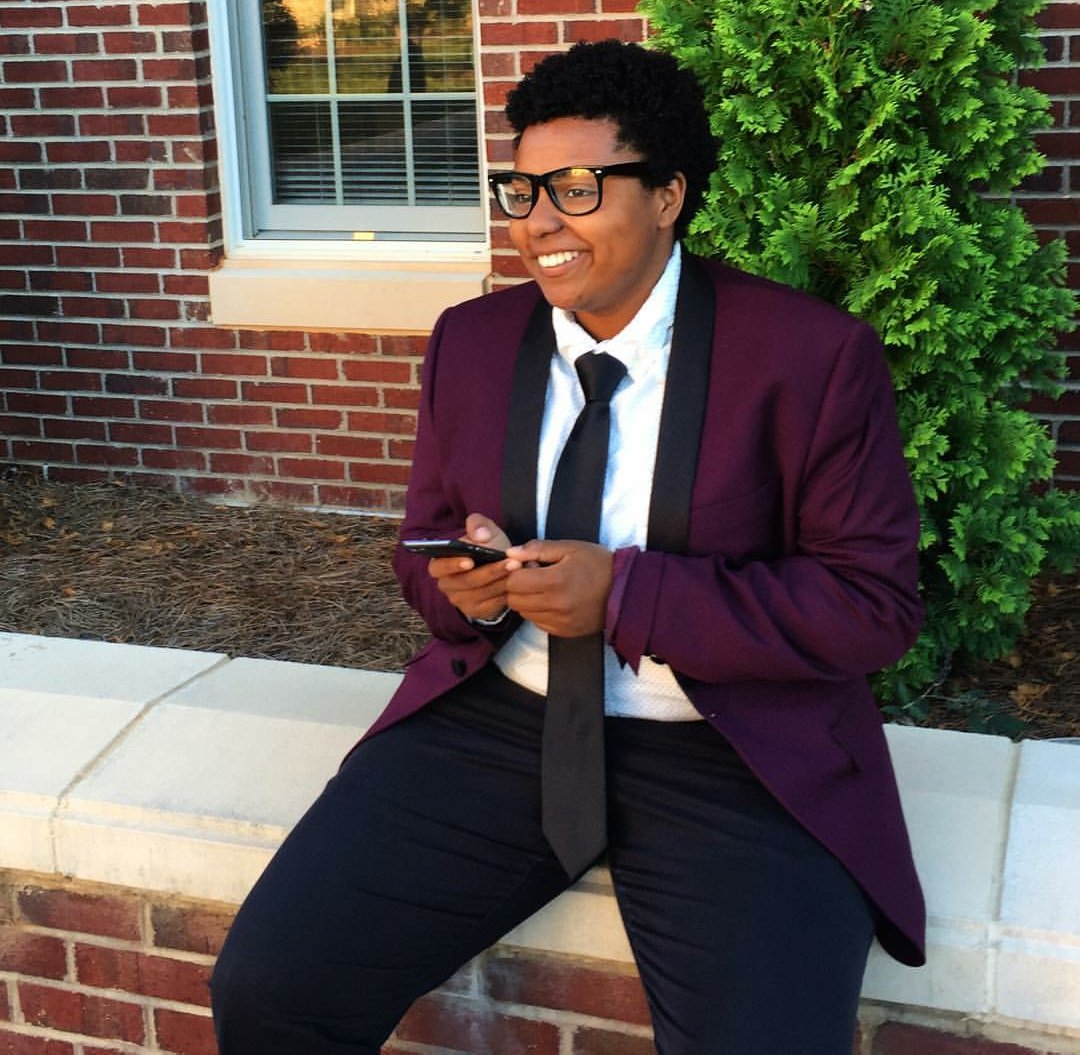 ElonMusic's tweet photo. So overjoyed for Erika, Trés, Kellcee, and all the other amazing students who got honored at tonight's 25th Annual Black Excellence Awards. #ElonMusic is so proud of you. #ElonExcellence https://t.co/9N9WXWKpbZ