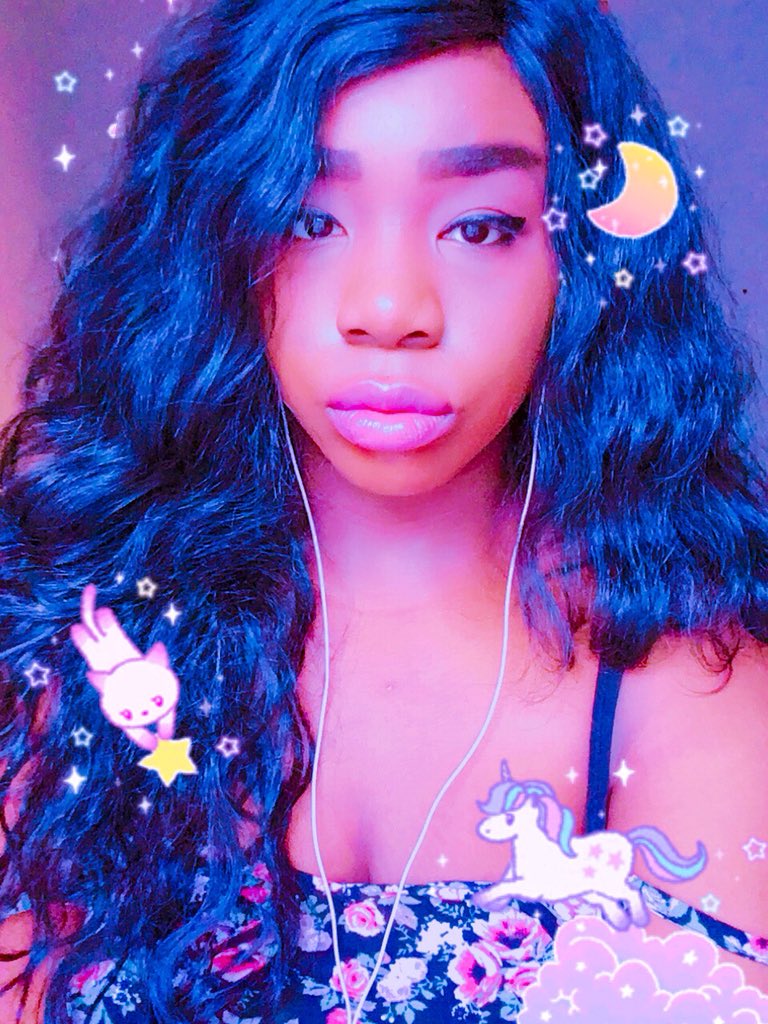 YoMainGal's tweet image. 