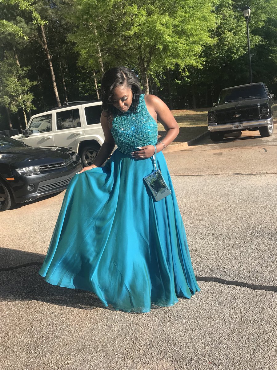 fan0flivey's tweet photo. #WoodRich #SecureDaPack #FaceDaWood #PROM2k18 Alr i’m down 🤪😁 https://t.co/Vp3ZTifb1A