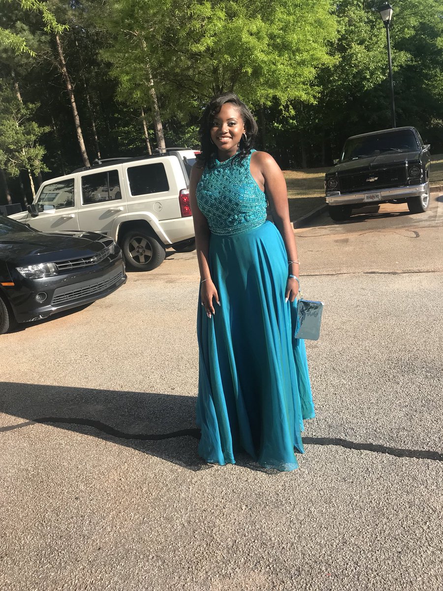 fan0flivey's tweet photo. #WoodRich #SecureDaPack #FaceDaWood #PROM2k18 Alr i’m down 🤪😁 https://t.co/Vp3ZTifb1A
