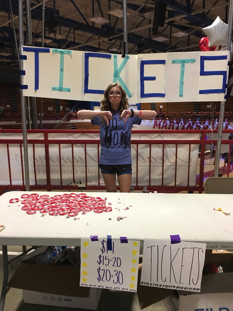 mhs_dm's tweet photo. Unfortunately, it is 10 o’clock. That means that it’s time for the Martinsville community members to leave ☹️ That doesn’t stop the high schoolers from dancing though! MHS Students, we still have 2 hours left to go! 💃 #ftk #mhsdm #mhsdm2k18 https://t.co/T4JExwPbZX