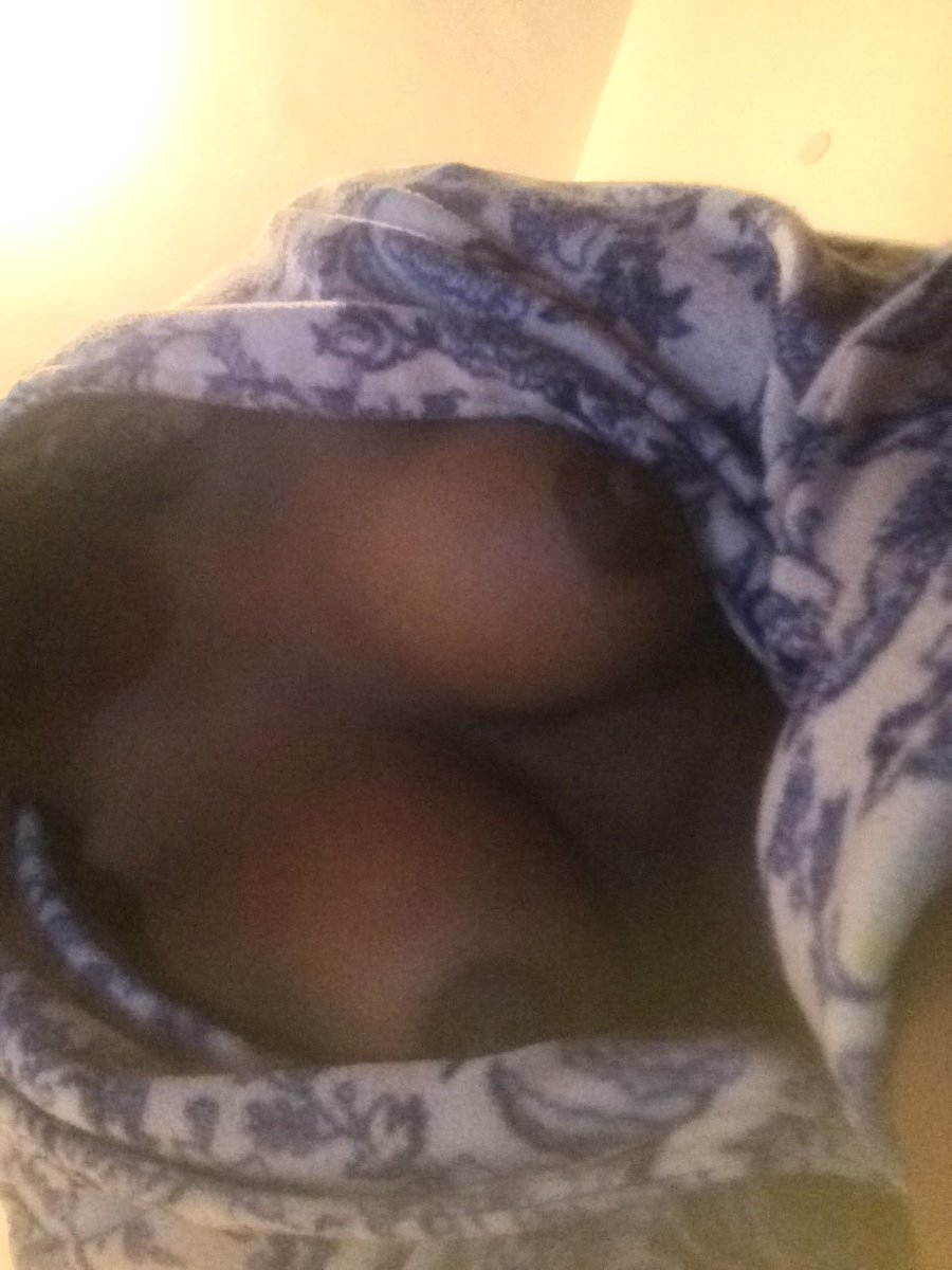 _eevees's tweet photo. Trying to study organic chemistry but instead got tipsy off of two beers 😋#poclittle #nsfw #boobs #little https://t.co/eW9S1yJaSp