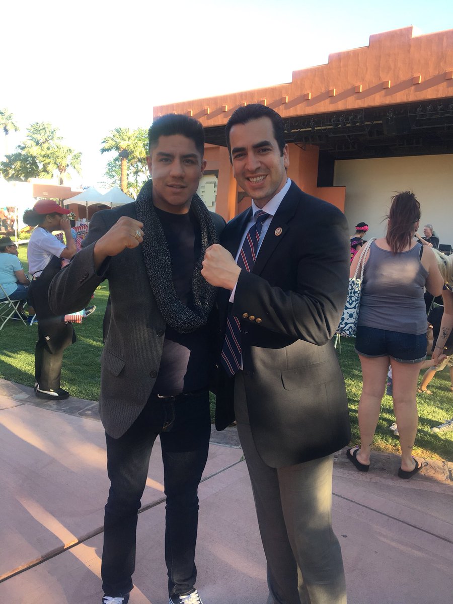 RepKihuen's tweet photo. Enjoying delicious food and great entertainment at the Celebrando @HispanicFest! Always great to see my good friends BMX champ @Ricardo_Laguna, boxing champ @JVargasBoxing &amp; @angelvescamilla. #NV04 https://t.co/EU8sHIIYOK