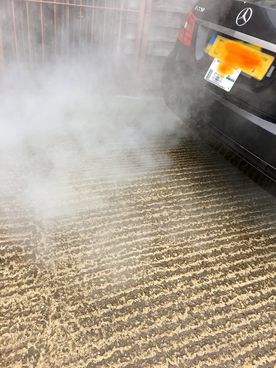 performance_sg's tweet photo. Another Satisfying DPF Clean. 2010 Merc E Class !
Before clean 125% Soot Content 
After Clean 5% Soot Content 
Having Issues with your DPF please drop a message and we can help ! https://t.co/mVV7snLMGx