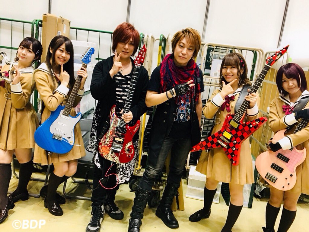 大ヴァンガ祭×大バディ祭2018終了！】 Poppin'Partyの愛美さん・大塚