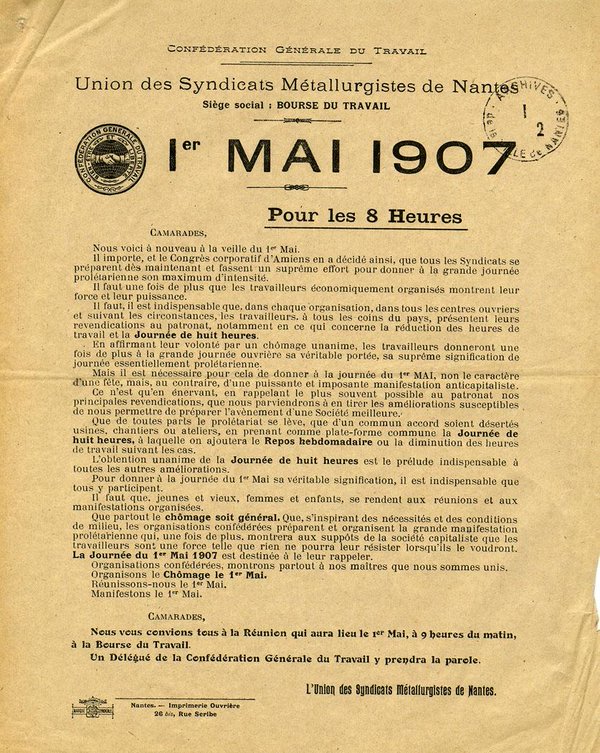 6)Donc pour l’AIT en 1889 le 1er mai doit être un jour international de manifestations, de protestations On encourage les ouv à cesser le travail au bout de 8 h. et à déposer, pacifiquement, des pétitions pour les 8 h