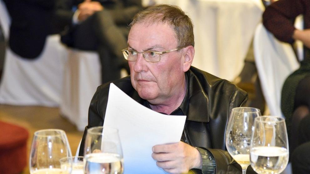 LaVanguardia's tweet photo. Rafael García Santos: “Un restaurante no debería valer 300 euros” https://t.co/AbbCRxJB9S https://t.co/cJ41SpimjA