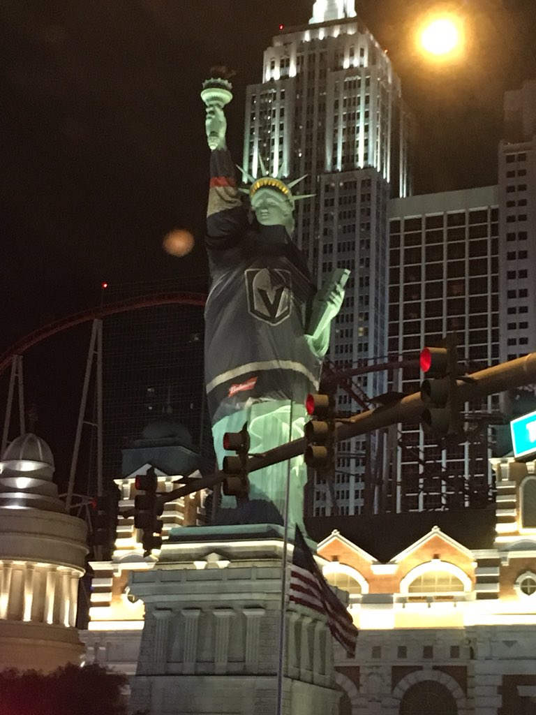 bigredkelly's tweet photo. @goldenknights in double OT #goknightsgo https://t.co/zxigLsn5WO