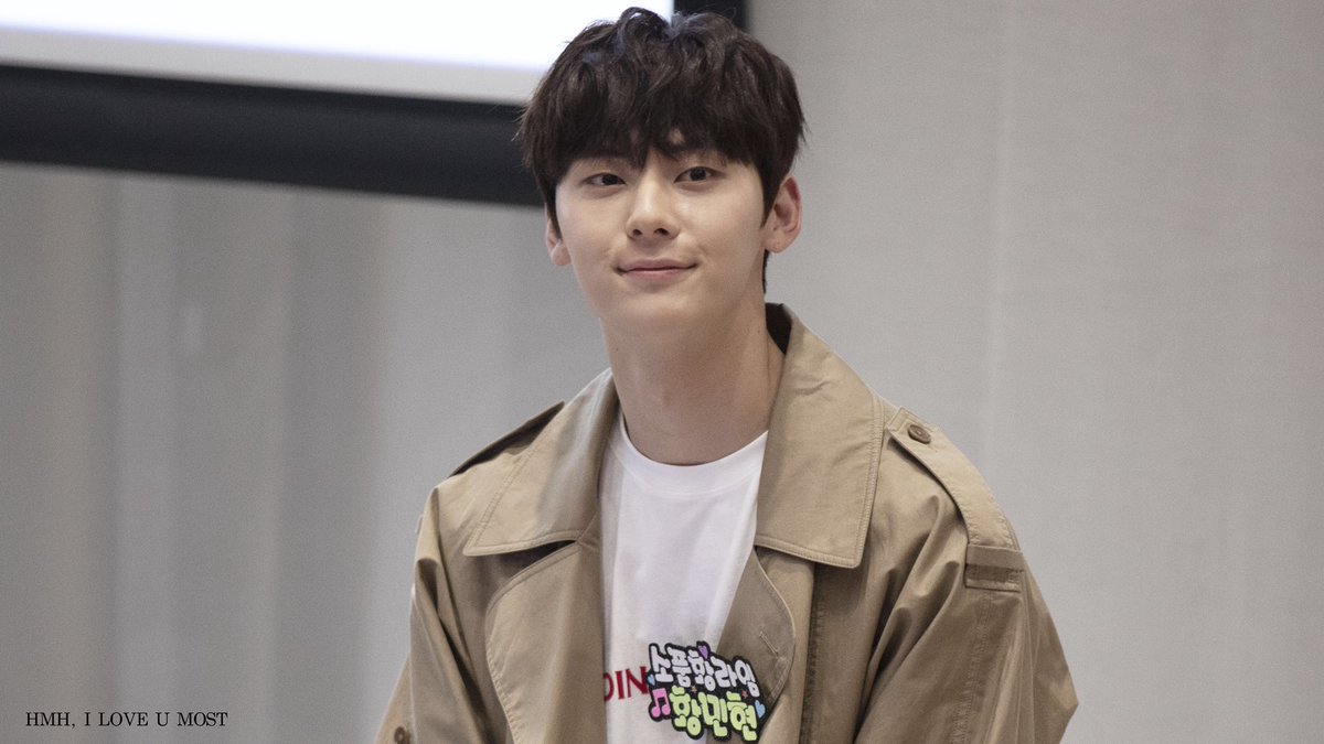 hmh_iloveumost's tweet photo. 20180428 이니스프리 황민현 

입꾹꾹 모음 

#wannaone #워너원 #황민현 #민현 https://t.co/4sEWDasISk
