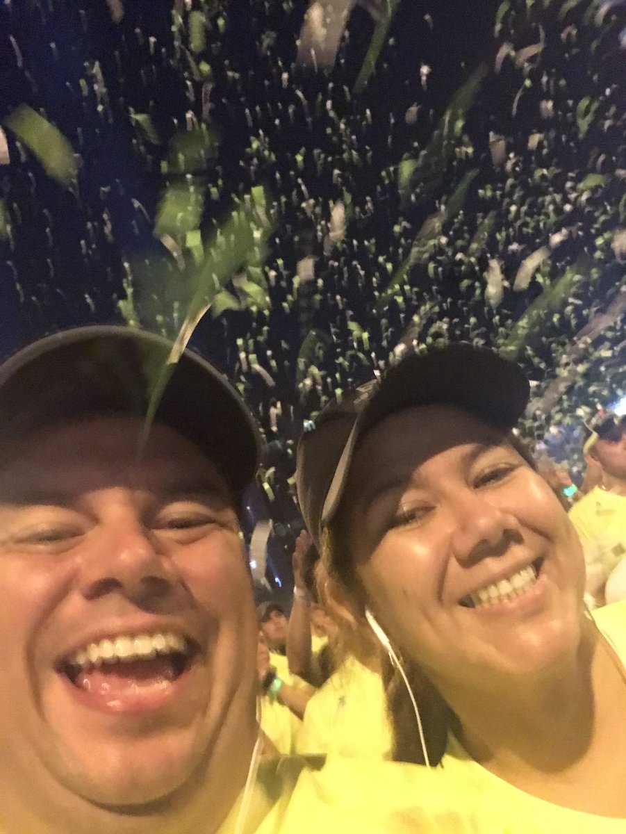 RicharMata's tweet photo. #SaturdayNightRun
#10kMuniGuate 
#haciaLa21K 
#RunwithUs
#VidadeRunners #RunningLife 
#Runkeeper 
Seguimos en preparación 21k
@KDelaVArriaga
Equipo completo 
@AnaKebonita https://t.co/4u61qUlihT