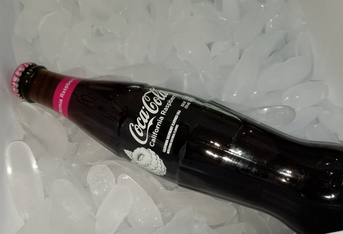 FrawggieE's tweet photo. #hadtohaveit #cutebottle #raspberrycoke https://t.co/tmE5Uk4scb