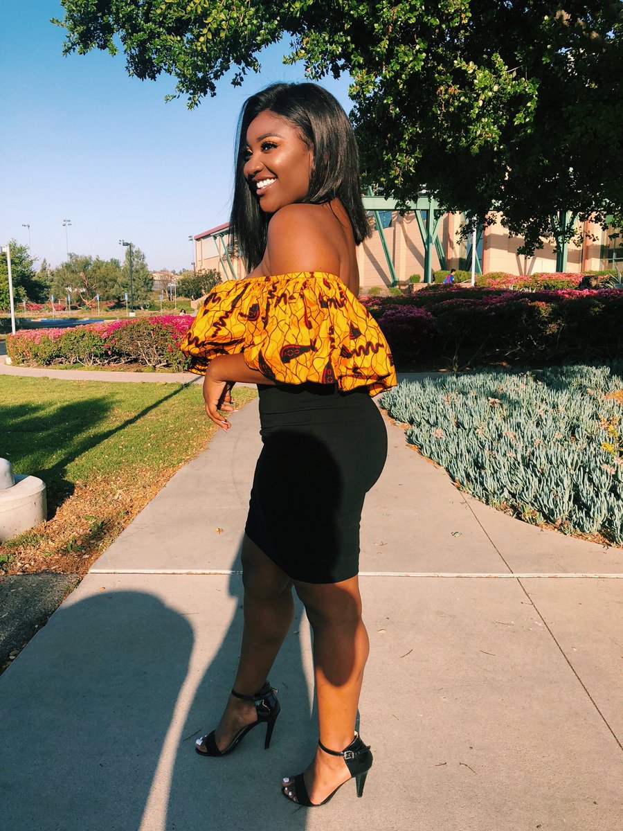 f0lake's tweet photo. Ankara babe 🇳🇬 https://t.co/SnQ4jTEVjO