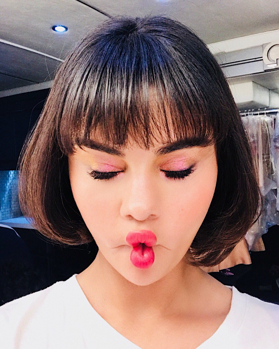 hungvanngo's tweet photo. Coming soon... @selenagomez https://t.co/2D1IGLur7Y