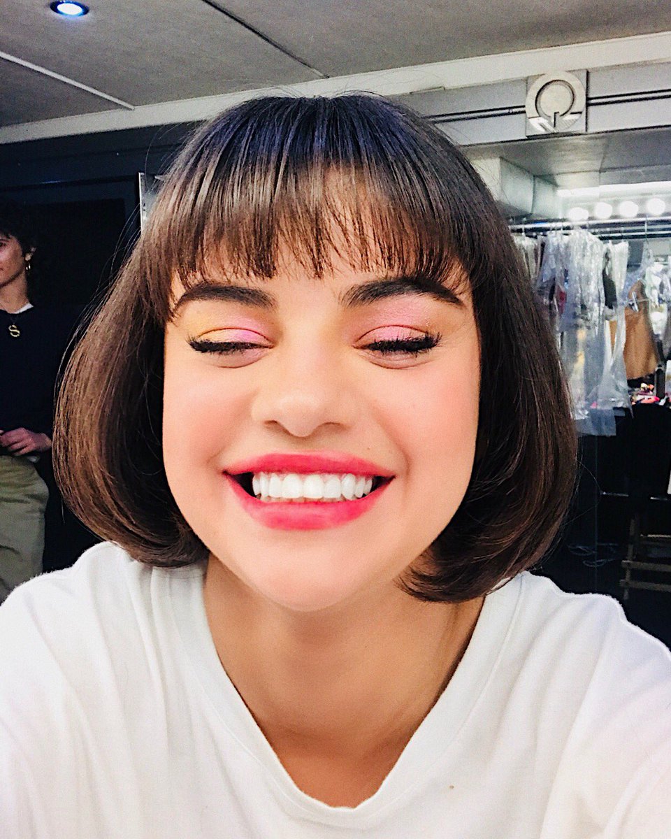 hungvanngo's tweet photo. Coming soon... @selenagomez https://t.co/2D1IGLur7Y