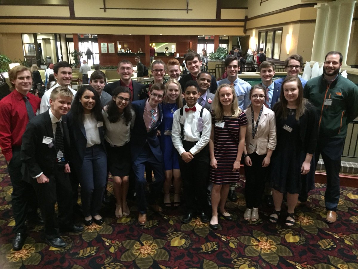 EastJSA's tweet photo. Great first day at Spring State!! East kids really out here representing #orvss18 https://t.co/L8h1lJCAcN
